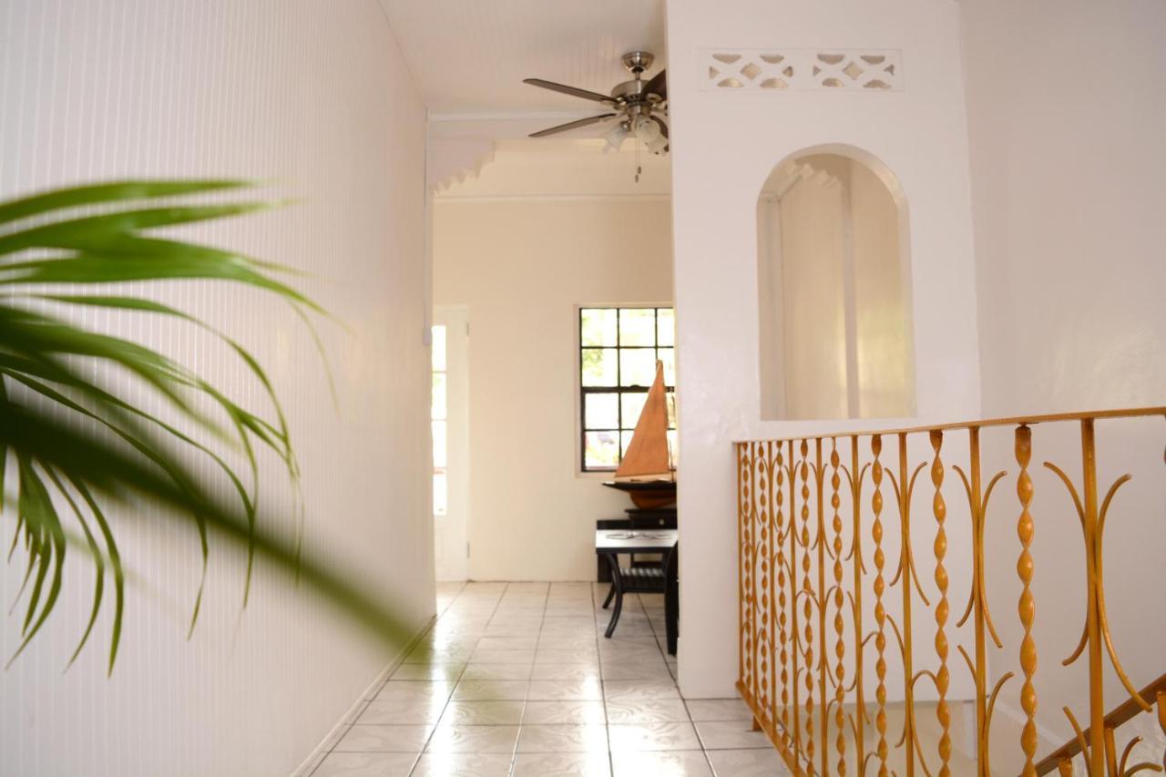 Church Street Guest House Soufrière Kültér fotó